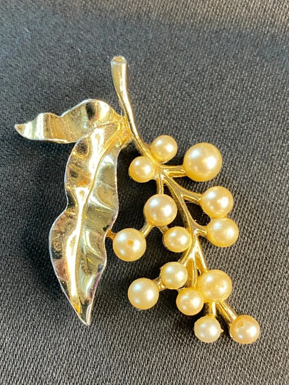 Mid-Century Marvella Botanical Sprig Faux Pearl & Gold-tone Brooch Pin